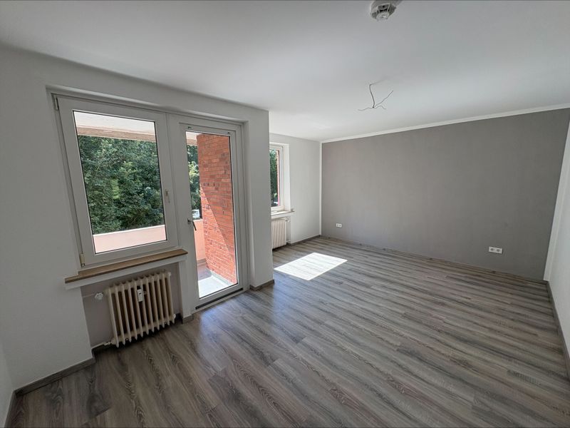 Helle 3-Zimmer-Etagenwohnung in Leer zu vermieten